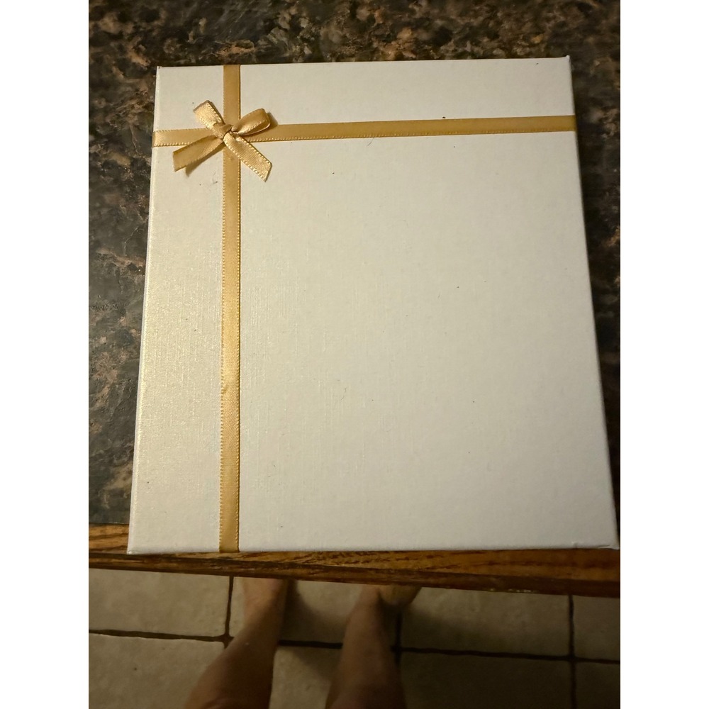 Difference Maker Gift Set Journal‎ and 3 Glitter Marble Pens Gold White Tan Box